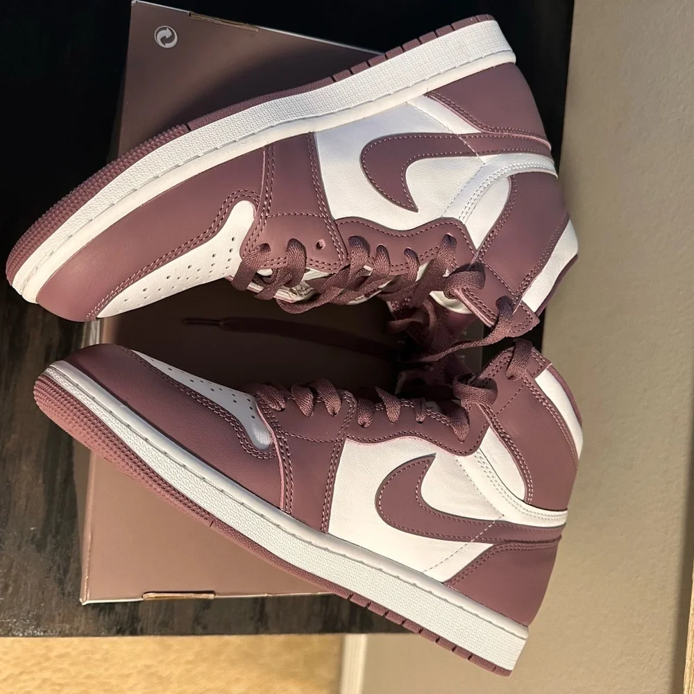 Nike Air Jordan 1 Retro High OG Shoes “Mauve” White DZ5485-105 Men's Size 10